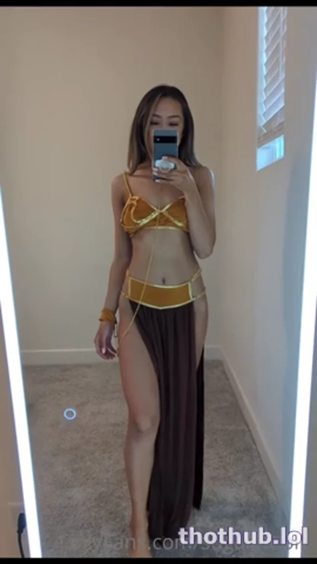 Sugar Molly Slave Leia tease