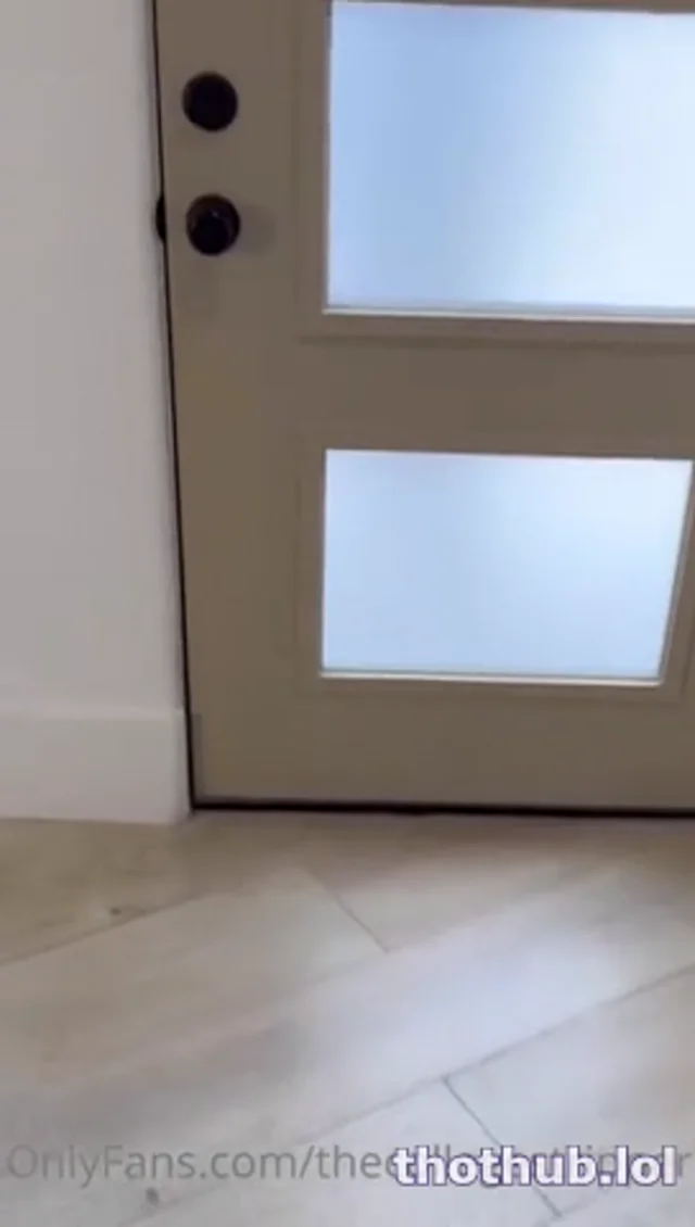 Mia Monroe – Neighbour RP