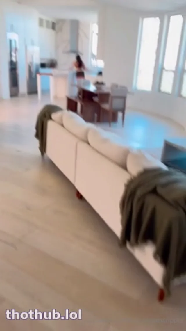 Mia Monroe maid sex tape