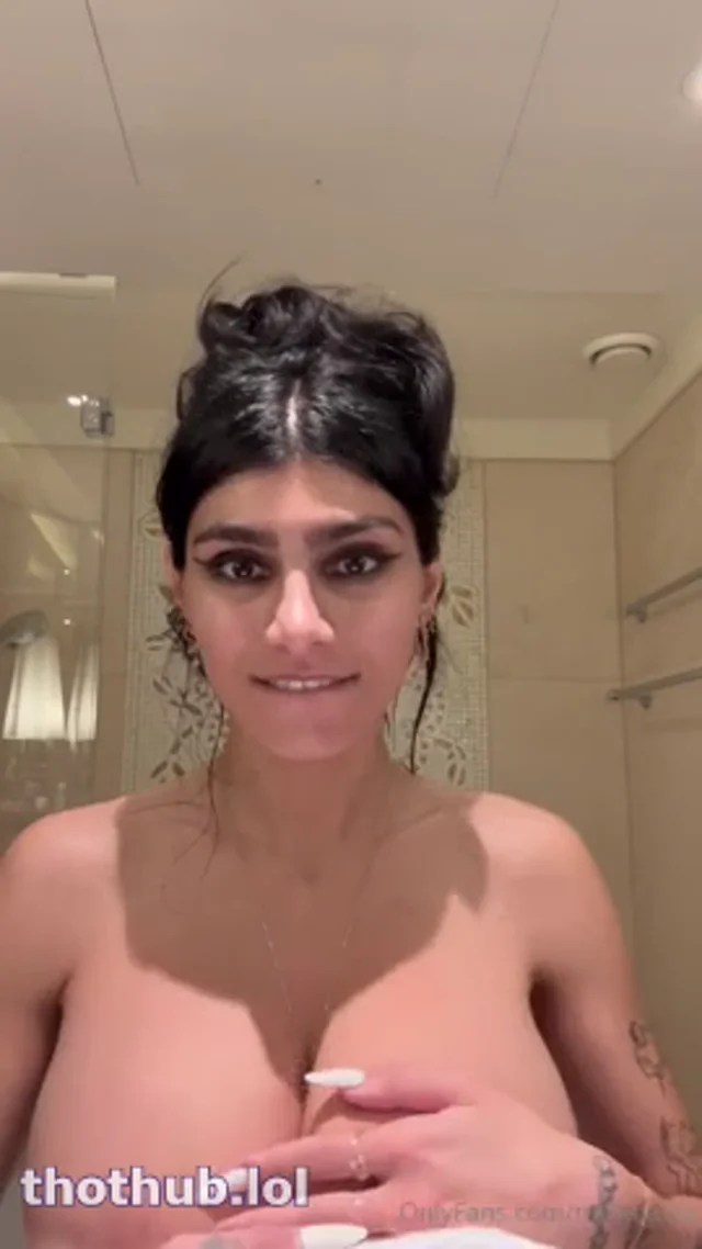 Mia Khalifa Full Topless Tease Video Leaked