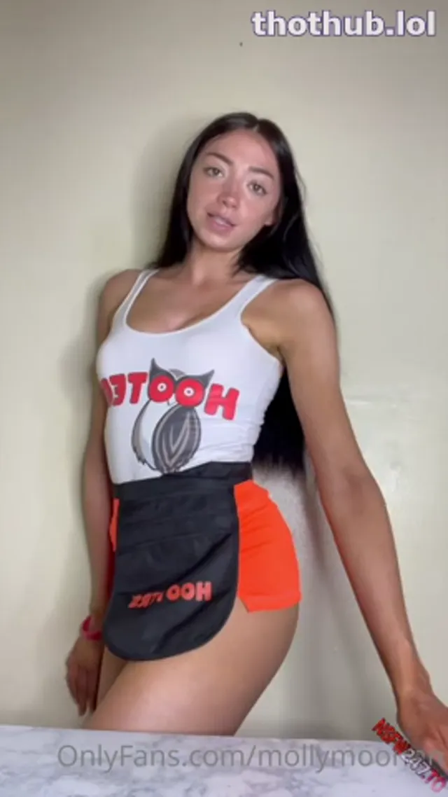 Molly OF cam 3