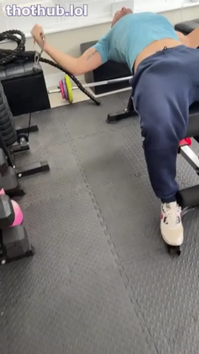 Princessjas4ux Gym blowjob