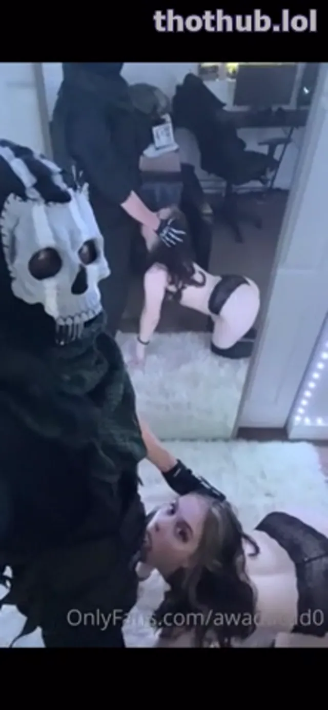 Awadacad0 ghost face blowjob