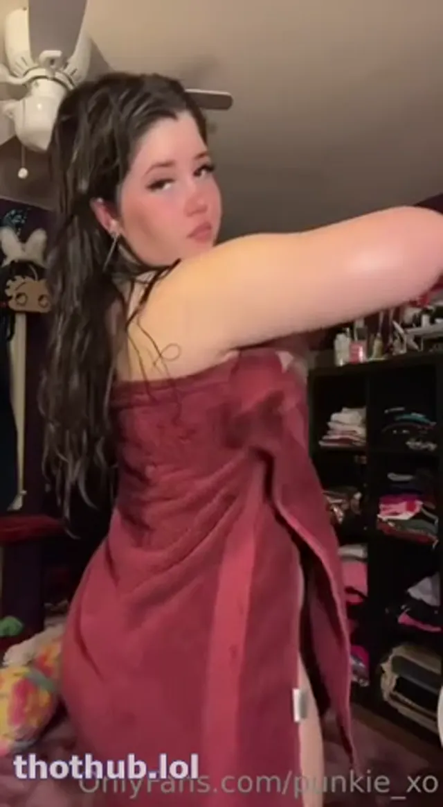 Punkie_xo after shower ppv