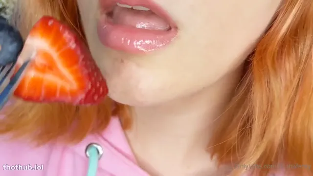 LILIANA FENTY ONLYFANS 090