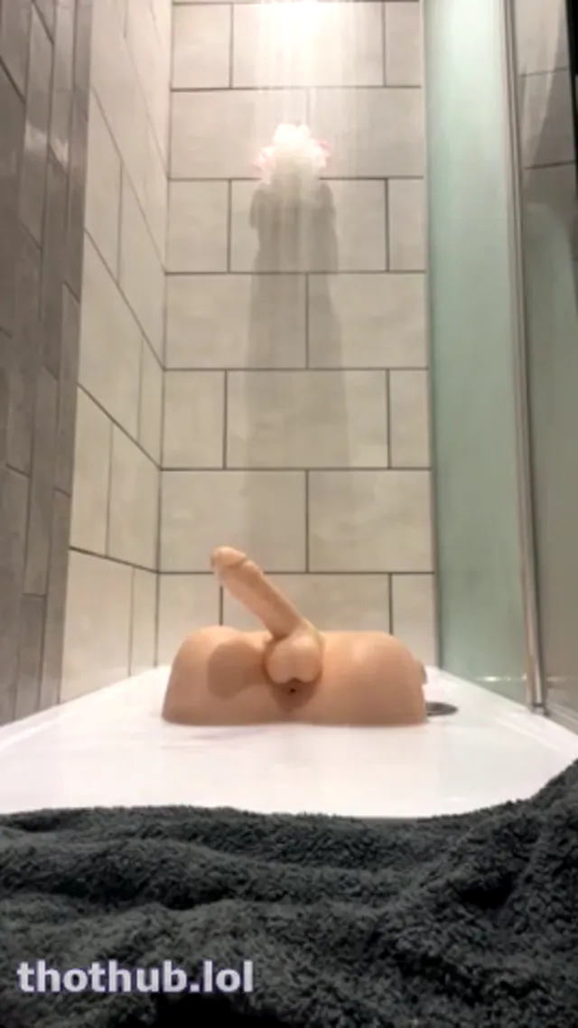 T.B.O2 OF – Shower Sex With Jerome