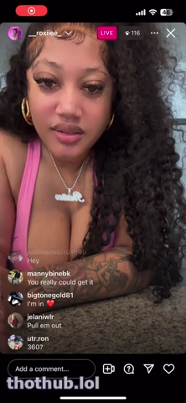 Roxiiee96 nip slip