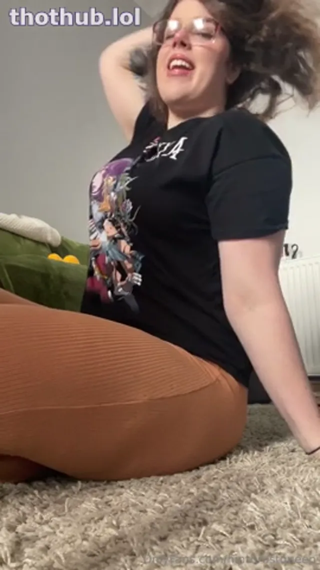 PAWG Thick Ass Dildo