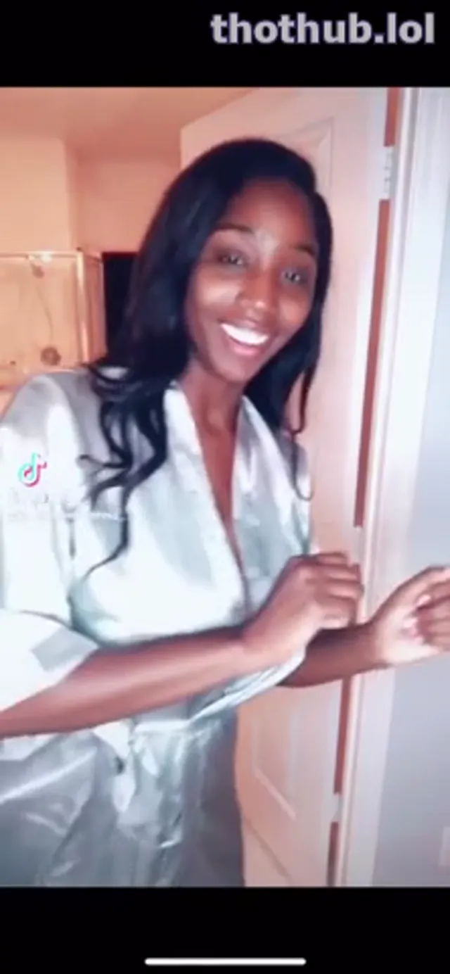 Ellietheempress old tiktok Full naked