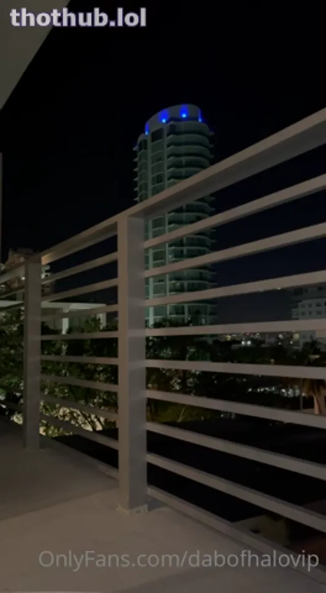 Dab balcony sex