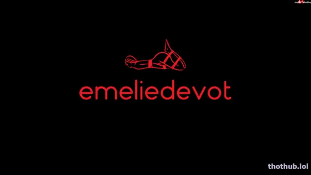 Emely Devot