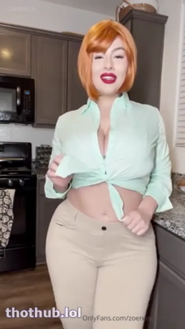 Latina Zoe solo