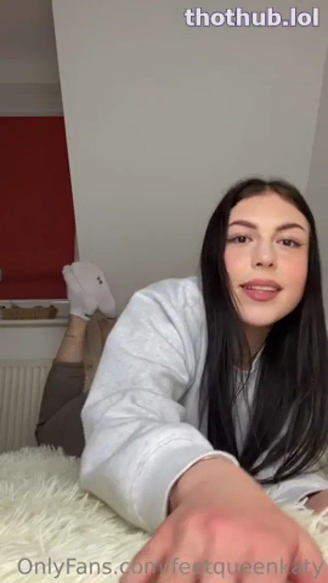 Feet Queen Katy 42