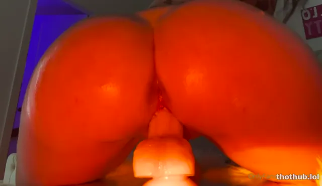 Phattsie dildo riding ppv