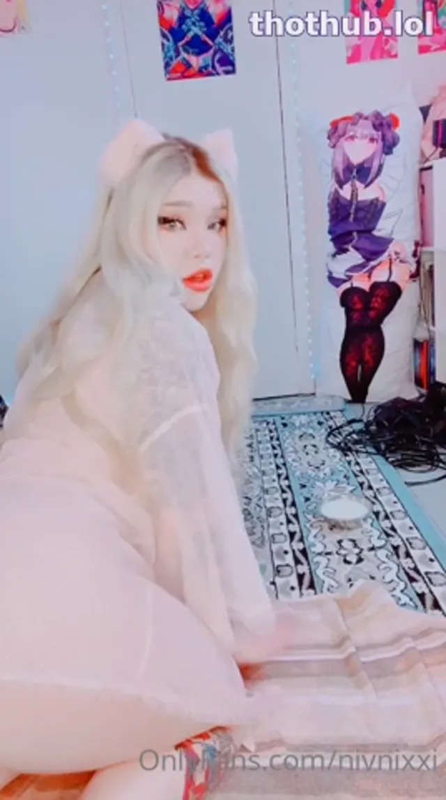 Nivnixxi catgirl solo 2