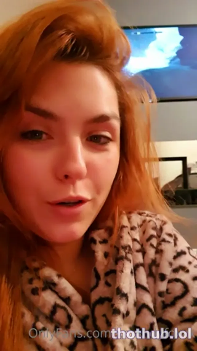 M.F OF – Gamer Blowjob