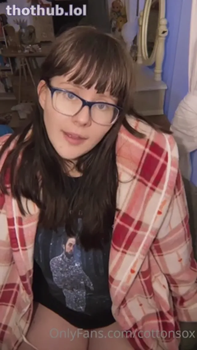 Cottonsox – POV- you’re away and I’m horny and miss you ???? cum with me?
