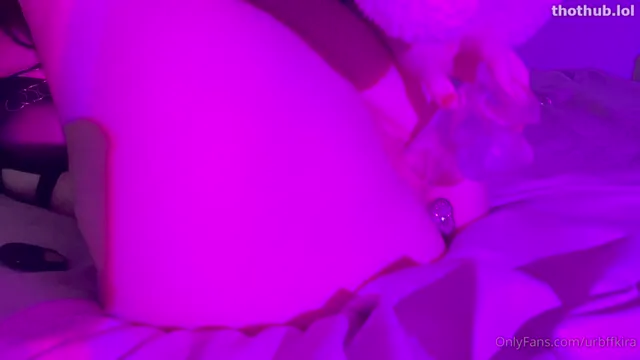 Yrwinter dildo masturbation ppv