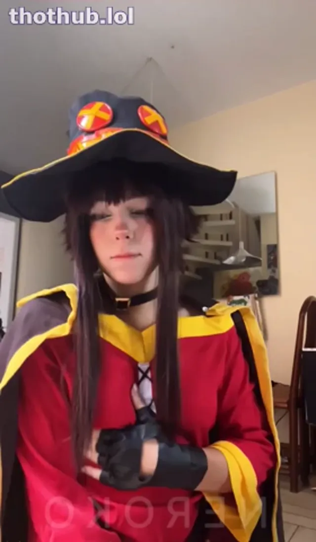 Megumin butthole tease
