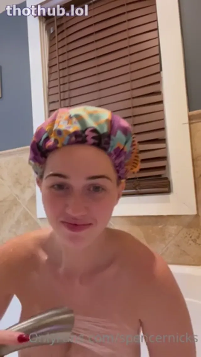 Spencer Nicks Bathtub PPV