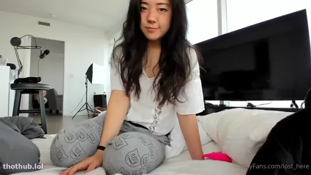LostHere – Orgasm Playing Pussy