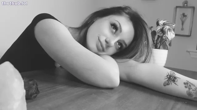 Blanc Noir (izzy_xx)