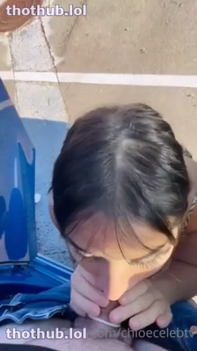 Chloe Celeb public sex in the car