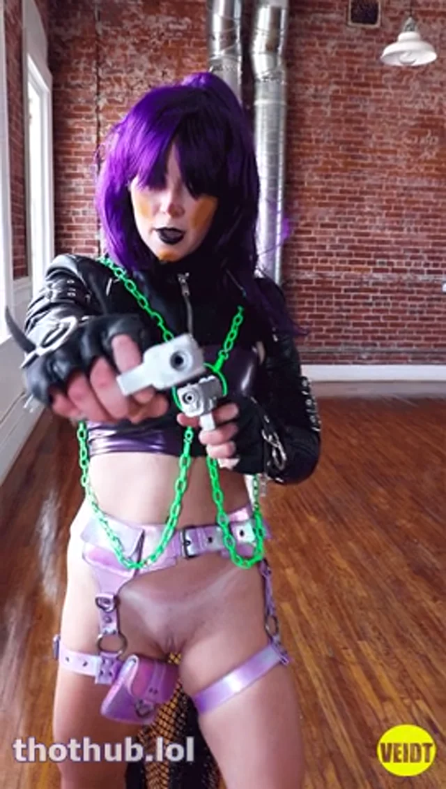 Grace Charis_Pussy-magicmountain_Veidt Photo Shooting