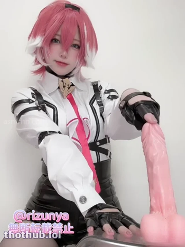 Rizunya ASMR cosplay (1)
