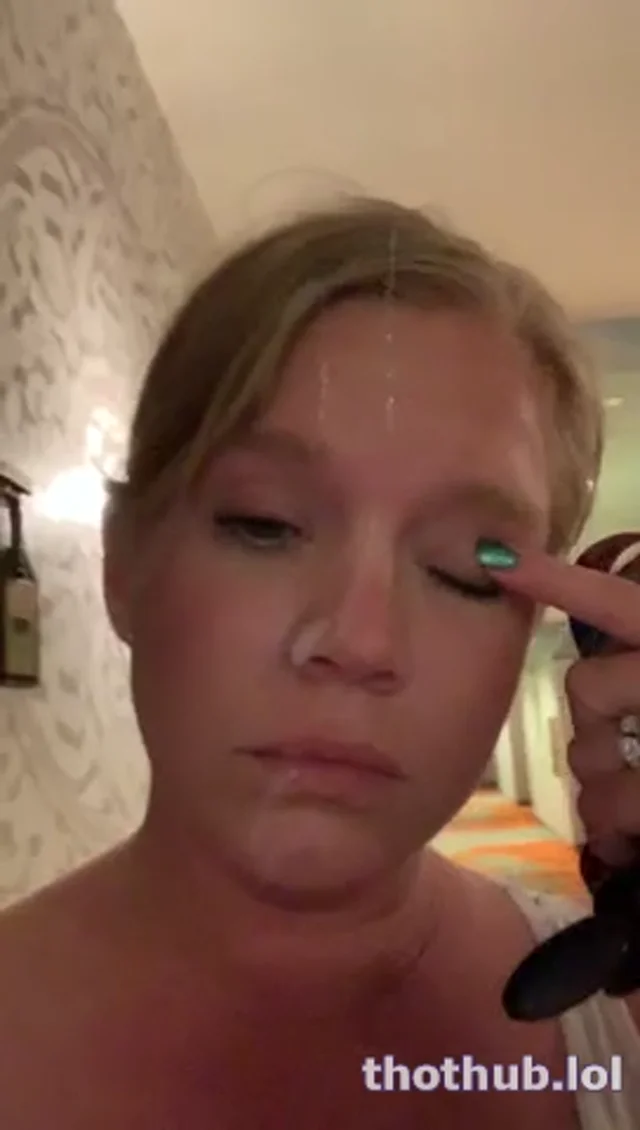 Ellie brooks — hallway cumwalk