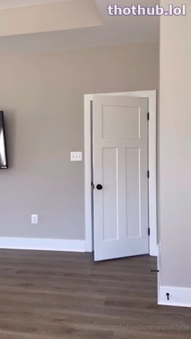 Whosbonnieandclyde vibrator masturbation