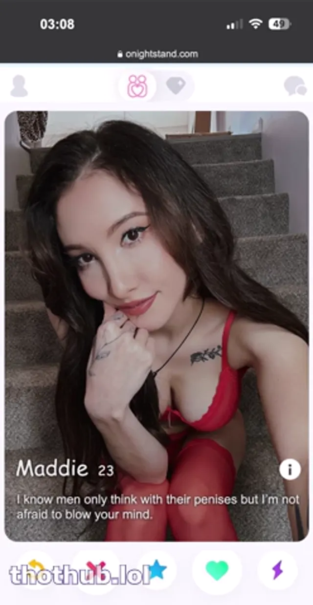 Maddie – Blowjob and Facial