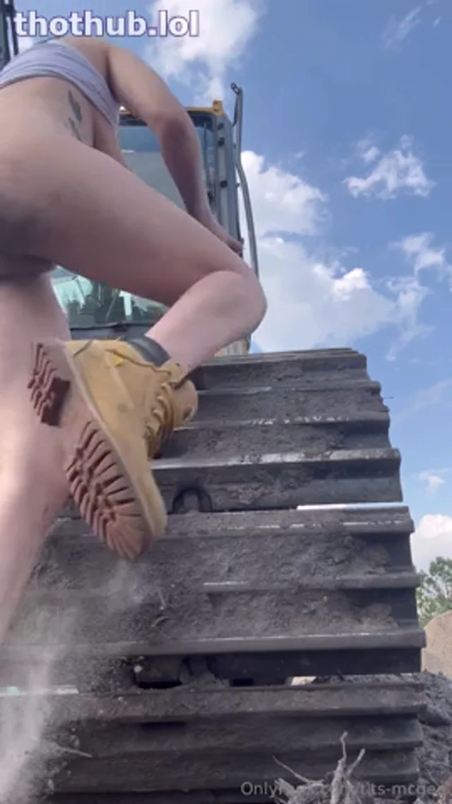 Tits-Mcgee – Construction Masturbation