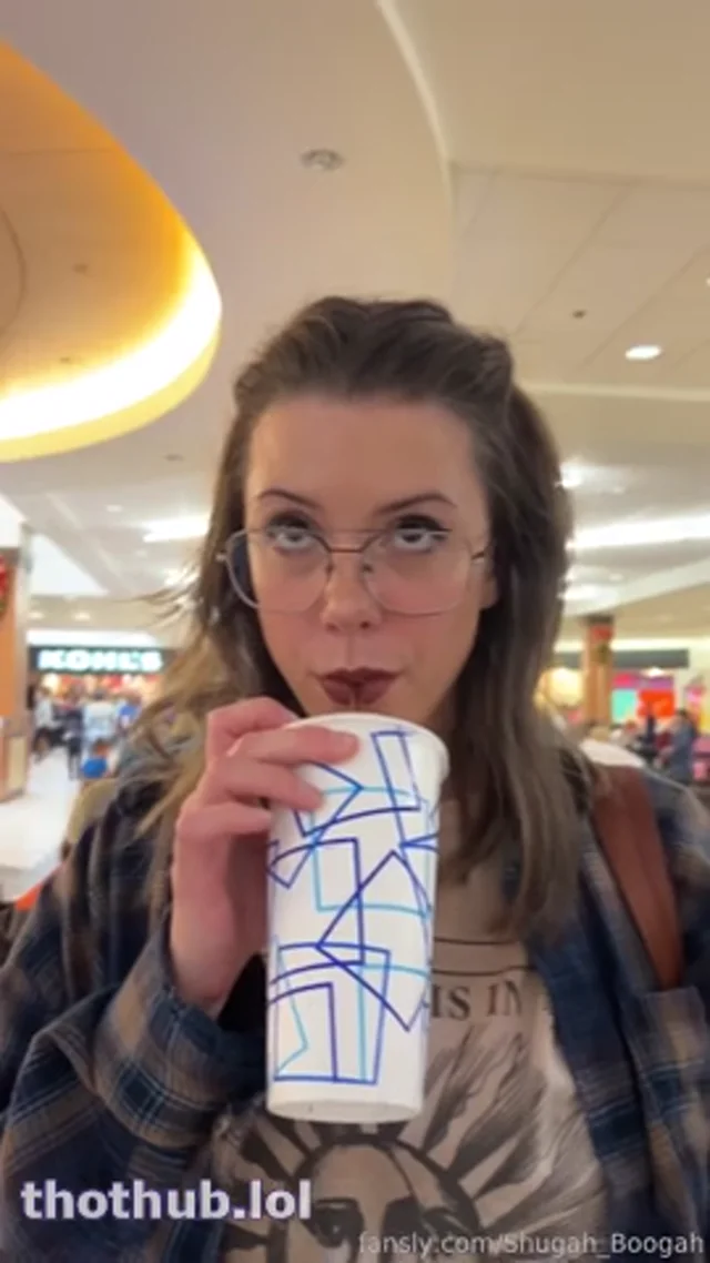 Shugah_Boogah Dressing Room BJ