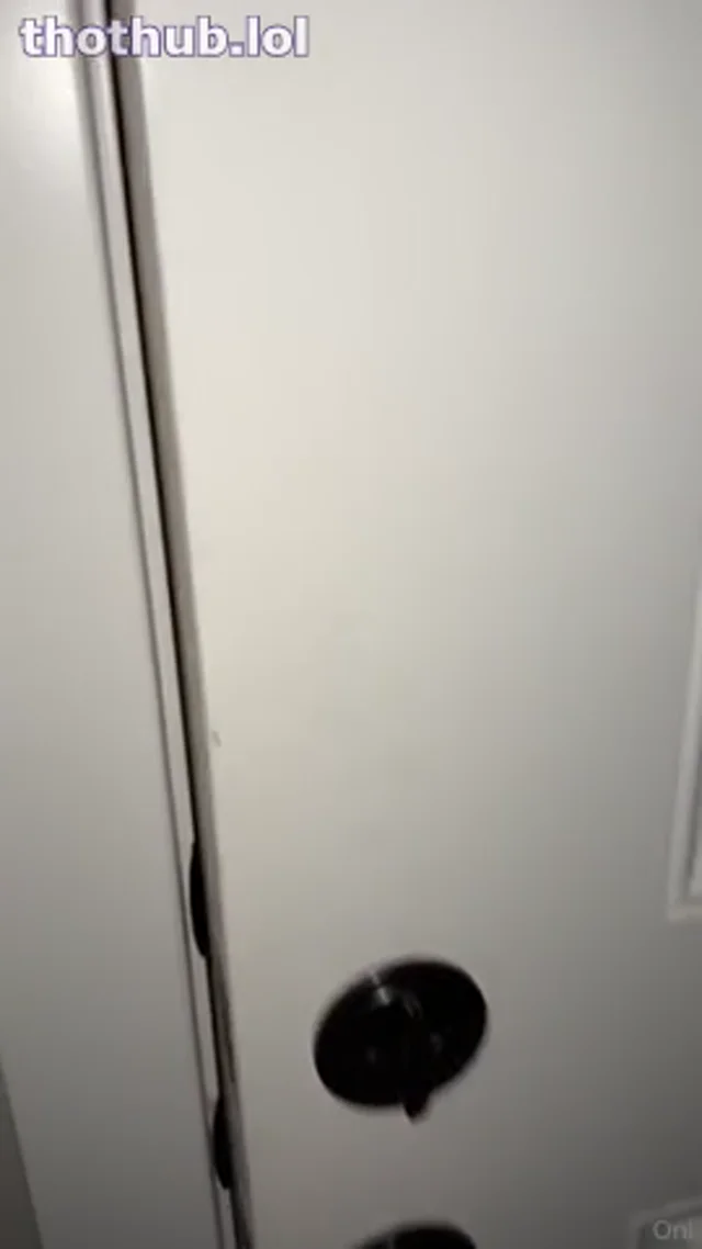 New Emma Hix Surprises A Stranger To Fuck