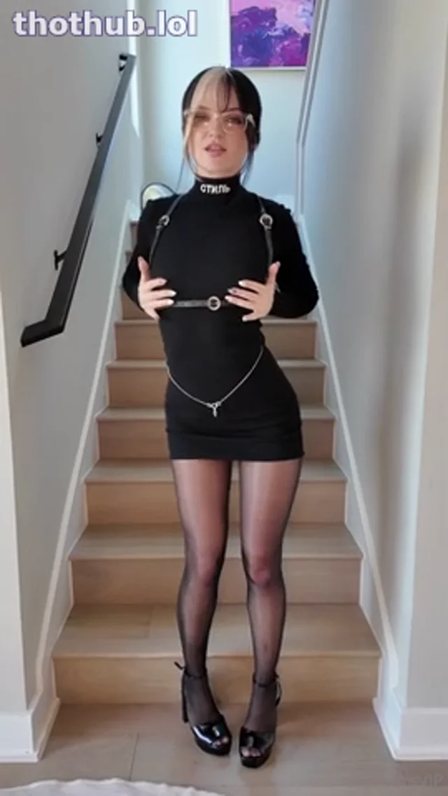 Peachjars taking off my stockings for you