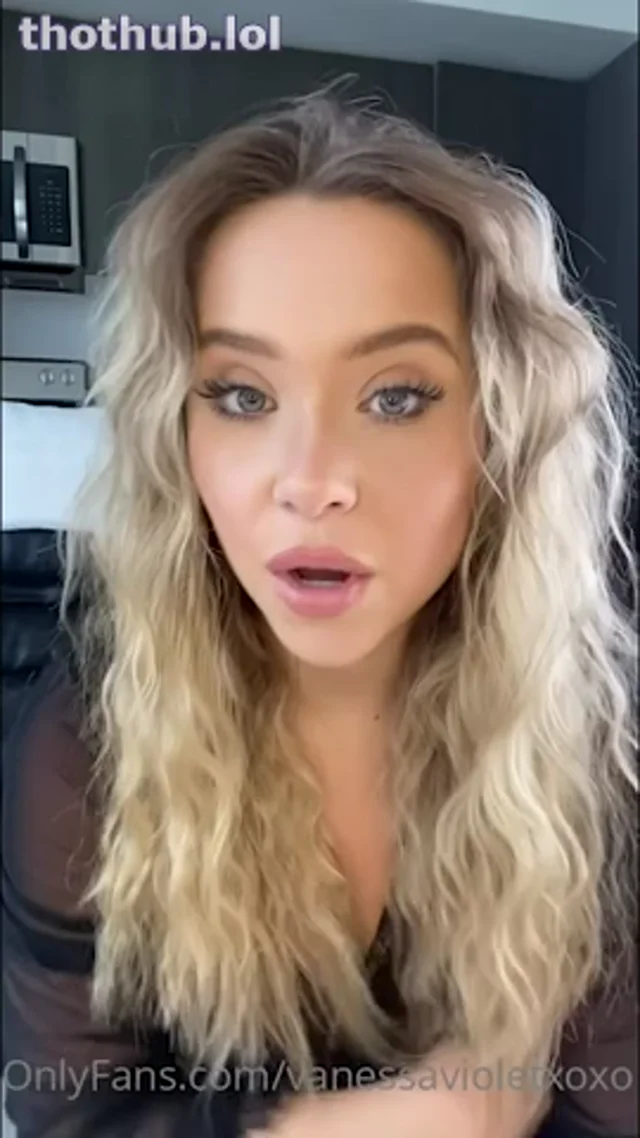 Vanessa solo JOI + pussy play