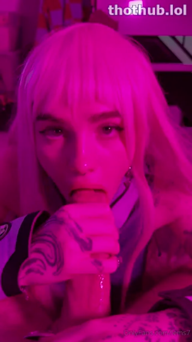 Lems7 | Emily Oram B/G [Starfire Cosplay]