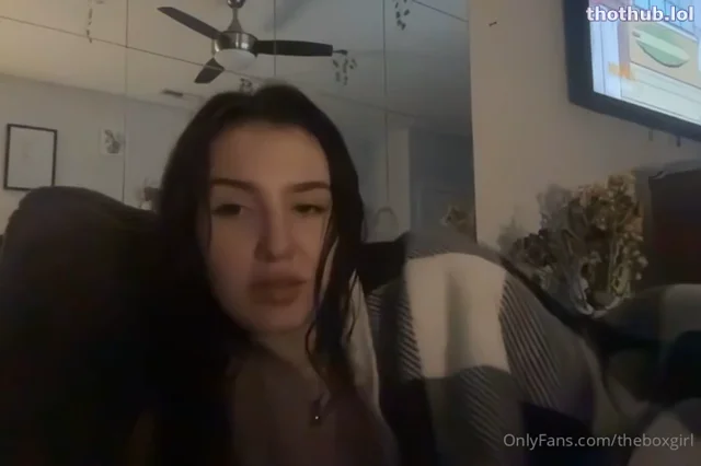 Theboxgirl – alyssaohsofamous