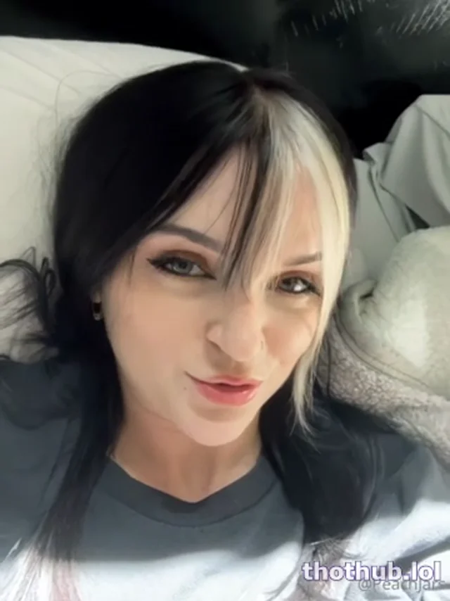 PeachJars hot selfie with dildo