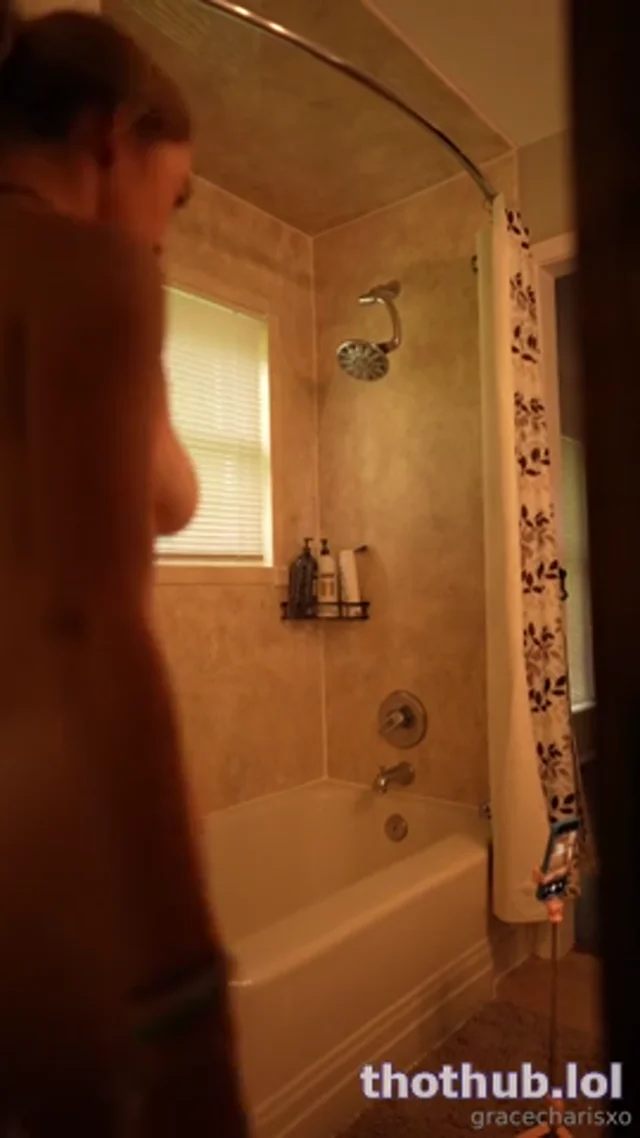 Grace Charis Solo Shower Fun Onlyfans