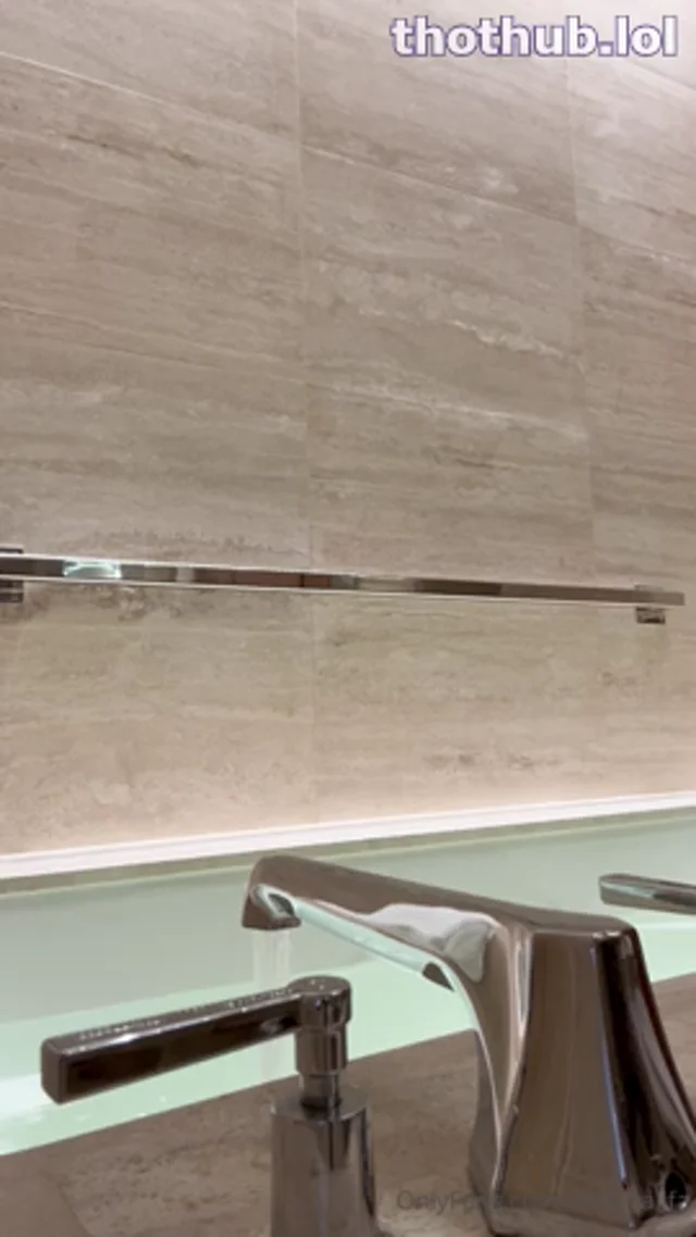 Mia Khalifa new naked bathtub ppv