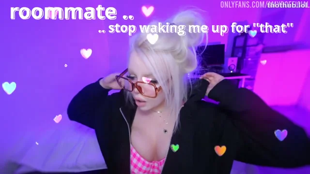 Amy B – Roommate Blowjob Roleplay