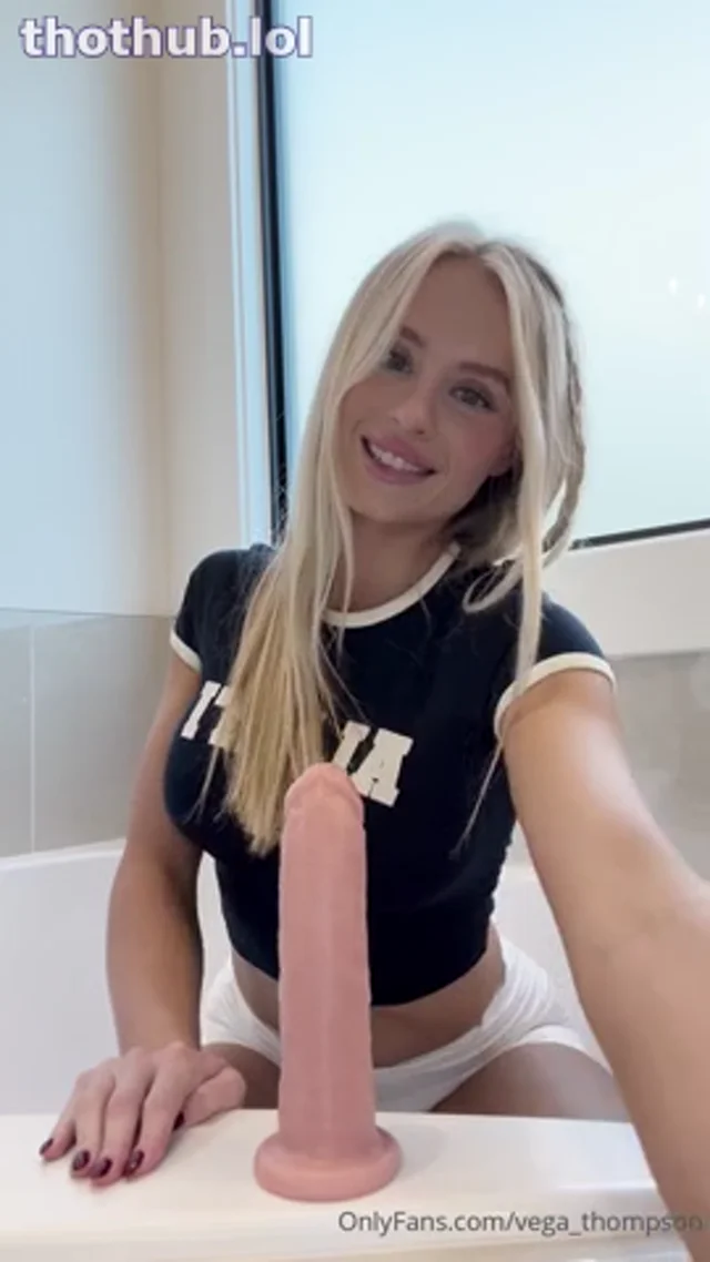 Vega Thompson NEW HOT FUCK PPV ONLYFANS