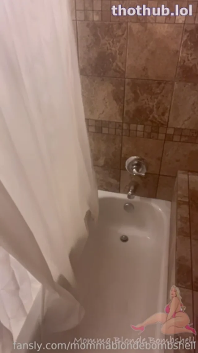 M.B.B OF – Shower Dildo