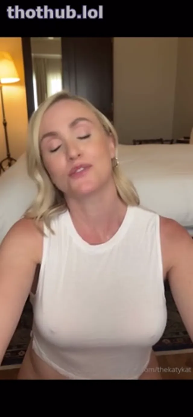 Kate Shelor/The Katy Kat BJ