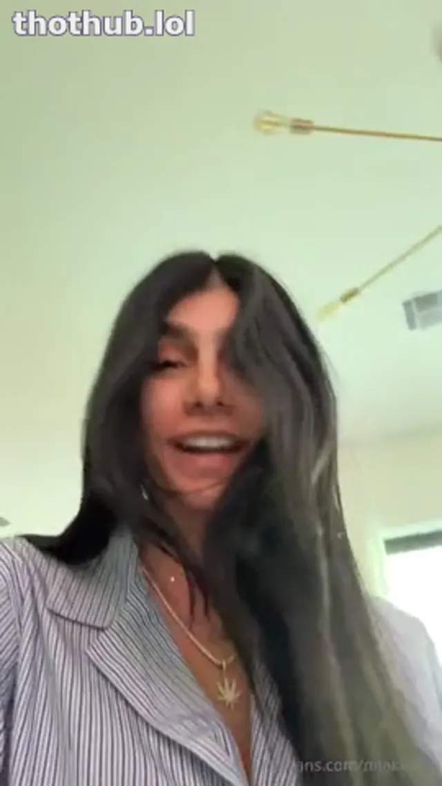 A morning with Mia Khalifa