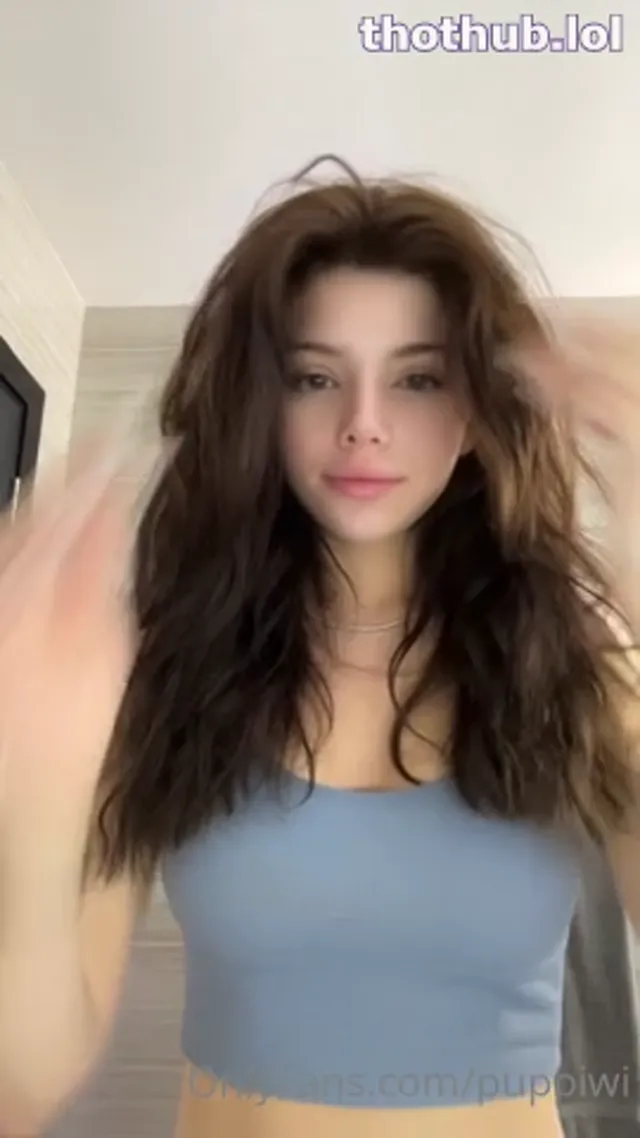 PuppiWi brushing teeth topless