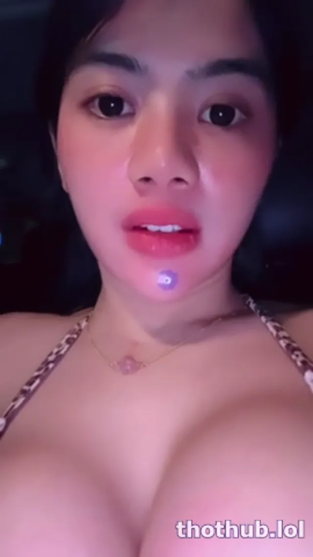 Fbyana Big Tits Cleavage Onlyfans