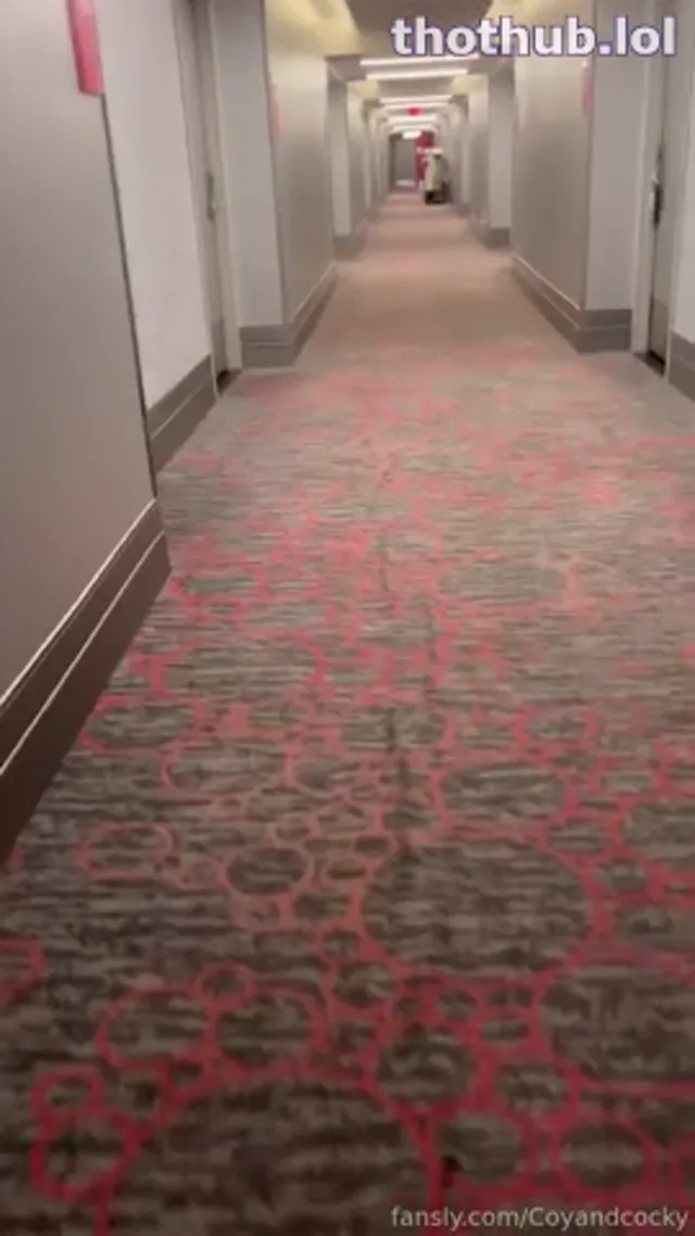 C&C OF – Hotel Hookup With MommaBlondeBombshell